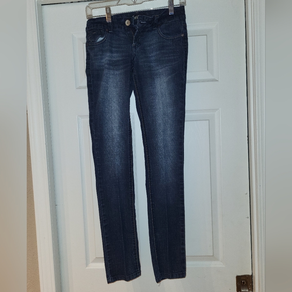 Women's Dark Blue Jeans